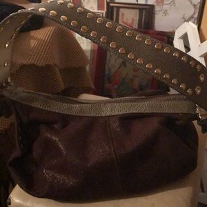 KATHY VAN ZEELAND BROWN/ GOLD TONED SHOULDER BAG